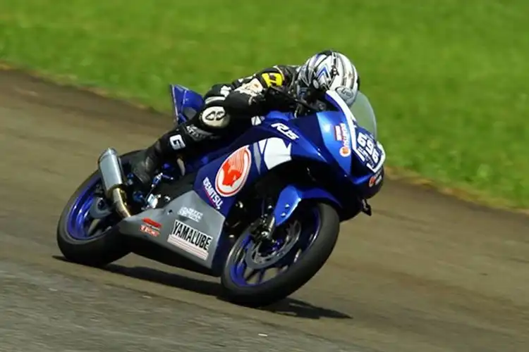 Biar Seimbang Dengan CBR dan GSX, Yamaha R15 Punya Regulasi Teknis Berbeda