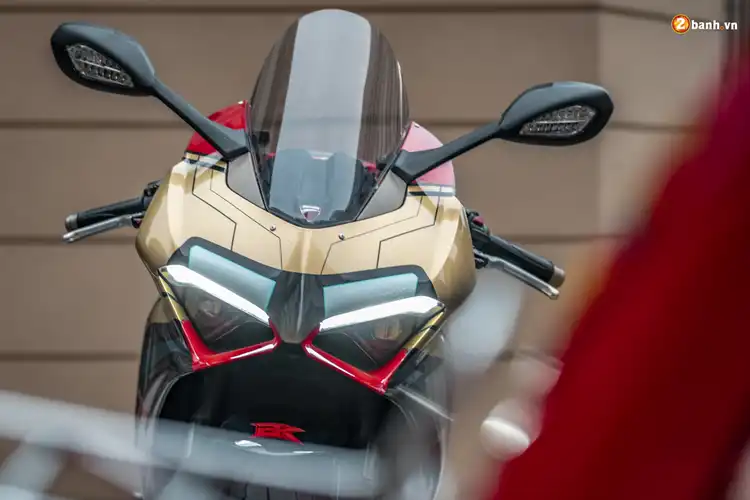 Demam Modifikasi Superhero Ironman, Ducati Panigale V4 Dibikin Mirip Yamaha NMAX Ironmax