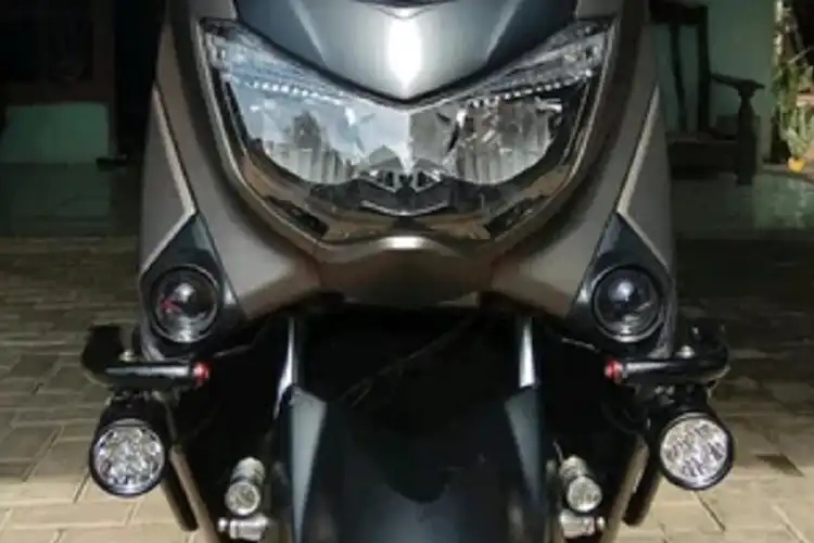 Tampilan Motor Yamaha NMAX Makin Kekar, Besi Pipa Melilit di Bodi, Modalnya Cukup Segini