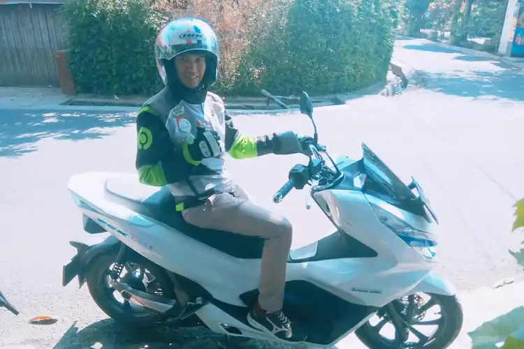 Review Lengkap Honda PCX Electric Berdasar Pengakuan Driver Ojol, Diketahui Top Speed-nya