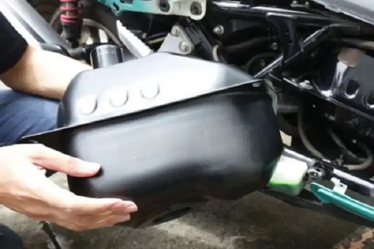  Demam Pasang Tangki Jumbo Skutik Yamaha NMAX, Apakah Aman dan Bisa Langsung Pasang? Simak Videonya