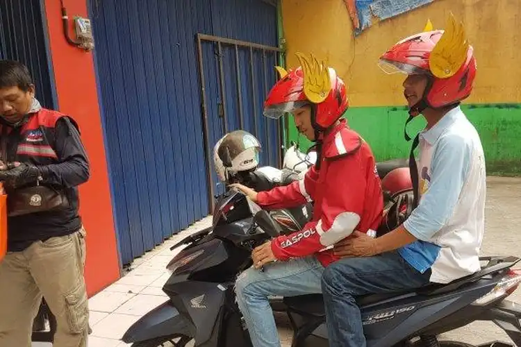 Helm Ada Sayapnya Dianggap Contek Tokoh Gundala, CEO Ojek Online Gaspol Langsung Bereaksi Keras