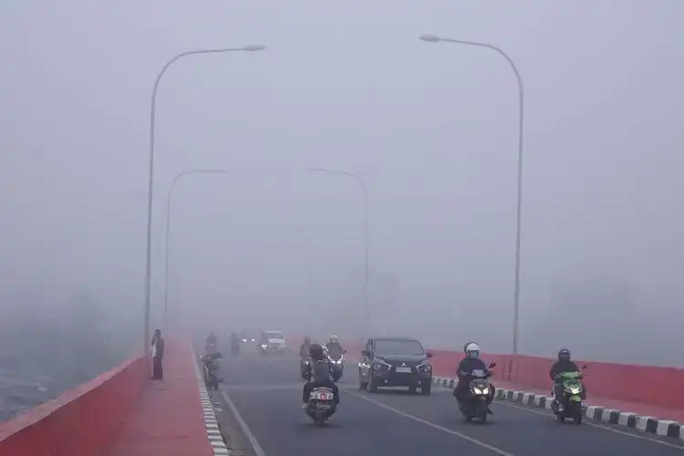 Hindari Sesak Napas, Beragam Masker yang Cocok Untuk Melindungi Saat Riding di Tengah Kabut Asap