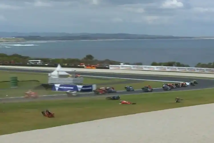 Kondisi Terkini, Fabio Quartararo dan Danilo Petrucci Terlibat Insiden Crashdi MotoGP Australia 2019