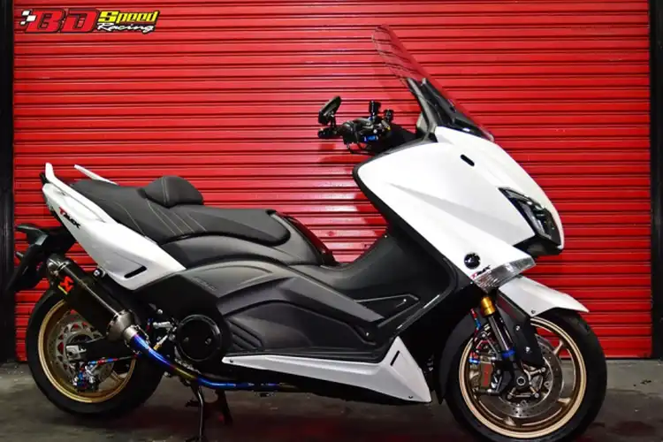 Inspirasi Baru, Modifikasi Yamaha TMAX Tampil Elegan dan Kece, Cuma Ubah Ini