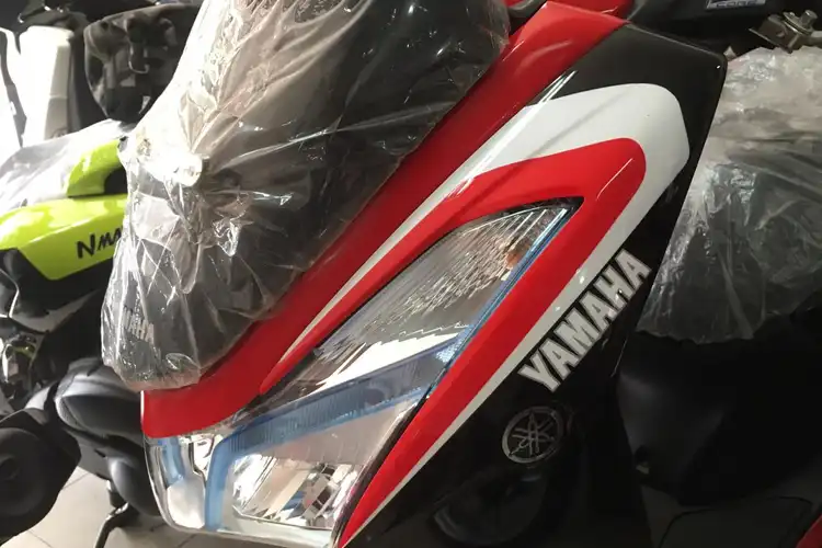 Prosesnya Dua Minggu, Segini Biaya Custom Warna Motor di Dealer Resmi Yamaha