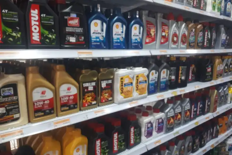 Bikers Wajib Paham Biar Gak Salah Beli, Ini Ciri Kemasan atau Botol Oli Palsu Yang Beredar