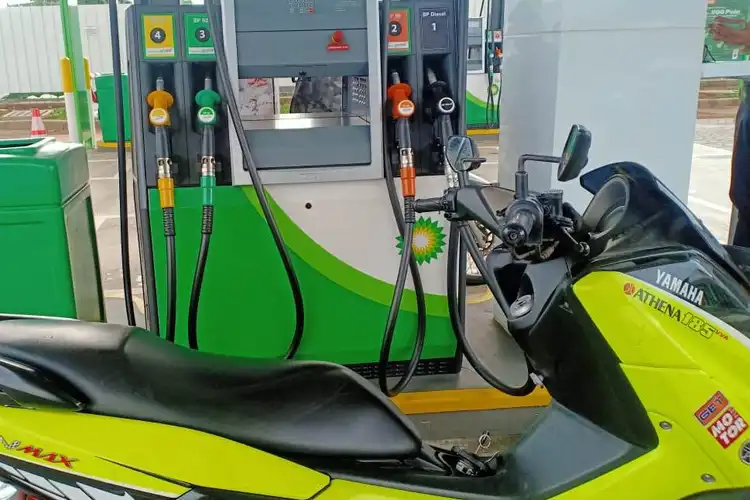 Yamaha NMAX Pakai Bensin Apa Yang Cocok? Ini BBM Pertamina,  Shell, Total dan BP Castrol Yang Sesuai Spek Mesinnya