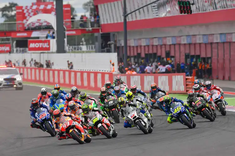 Jangan Melongo, Tanpa Penonton Akibat Corona Pun MotoGP Tetap Bisa Untung Miliaran Rupiah