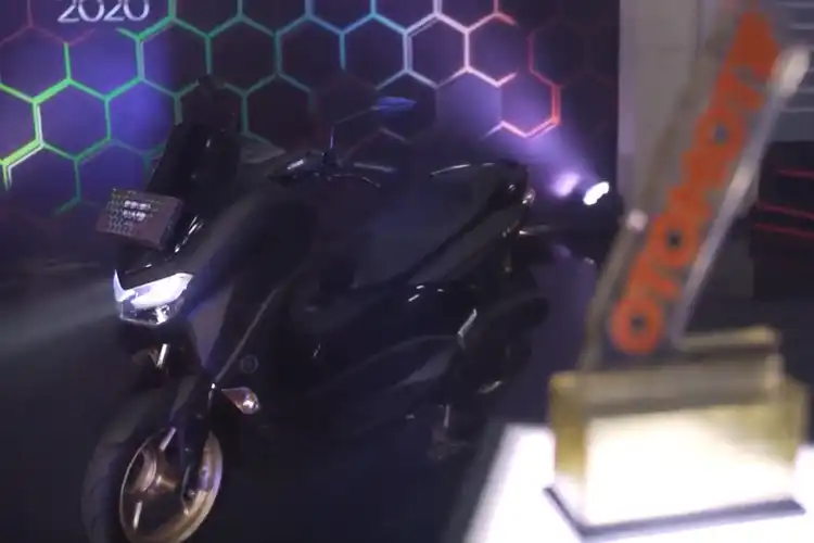 Wuih, All New Yamaha NMAX 155 Raih Gelar Bike of The Year di Ajang OTOMOTIF Award 2020