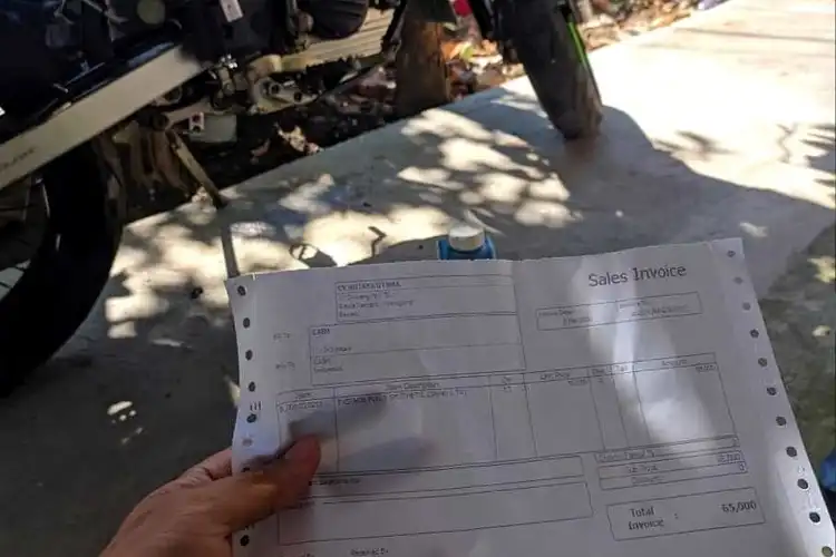 Sebelum Beli Motor Mesti Tahu Beda Kwitansi Biasa dan Kwitansi Ditempel Materai