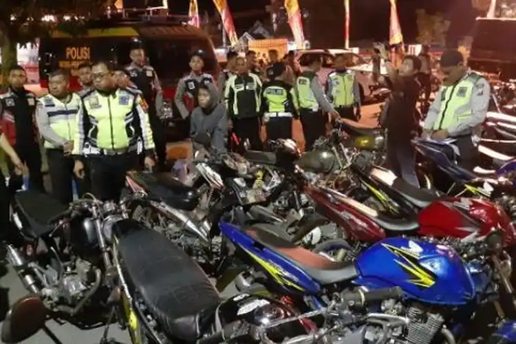 Polisi Hunting Pengguna Knalpot Racing Sudah 51 Motor Dikandangi di Polres Siapa Korban Berikutnya  