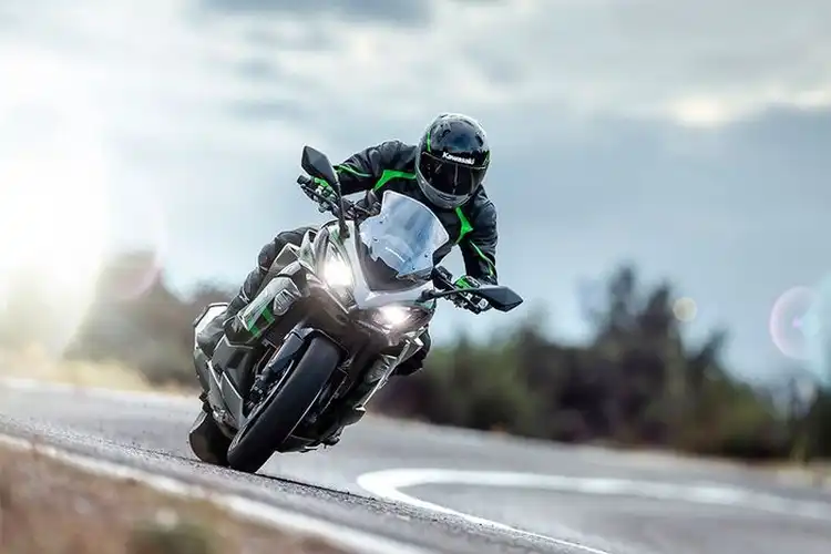 Segini Harga Motor Baru Kawasaki Ninja 1000SX yang Punya Banyak Mode Berkendara dan Keunggulan Lainnya