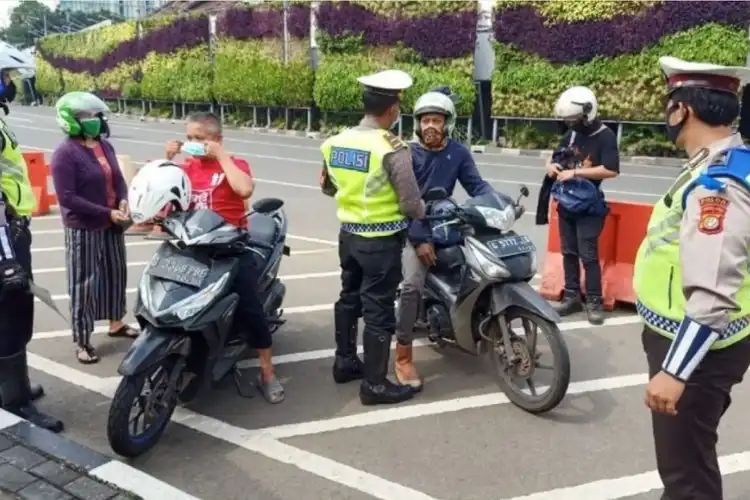 Cukup Tunjukin e-KTP Warga Bodetabek Bebas Keluar Masuk Jakarta Tak Perlu SIKM