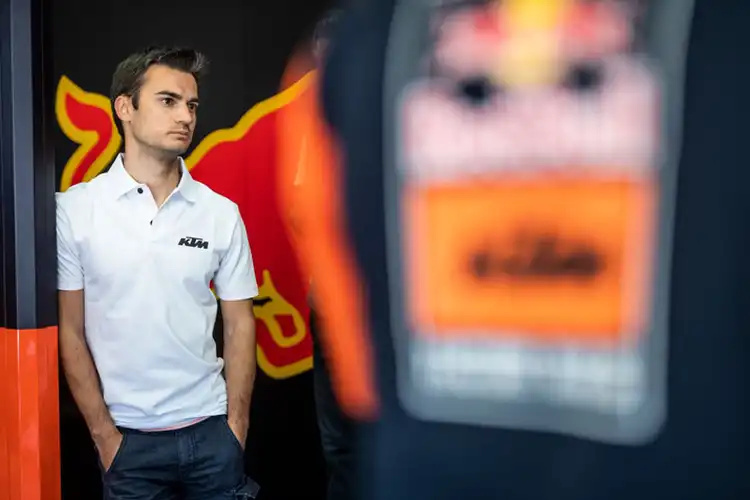 Makjleb! Test Rider MotoGP Ini Sebut Johann Zarco Biang Kontroversi