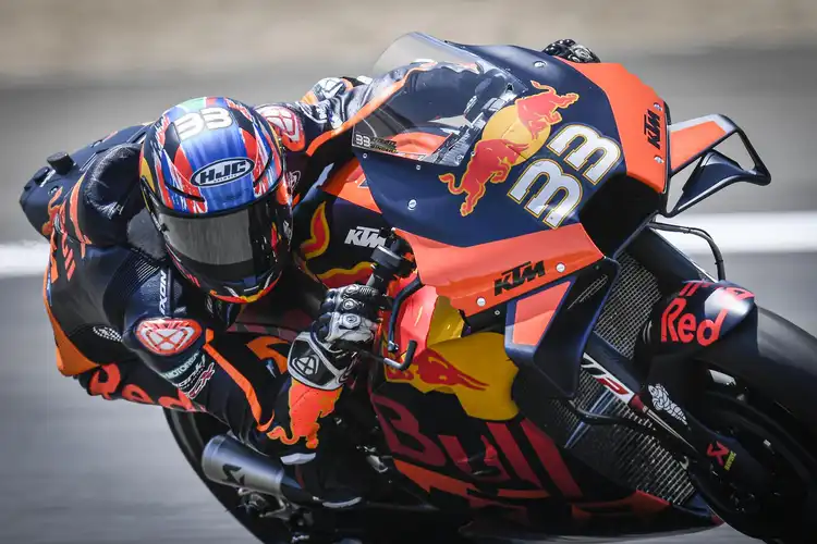 Terungkap, Ini Alasan Brad Binder Bisa Cepat Beradaptasi di Motor KTM RC16