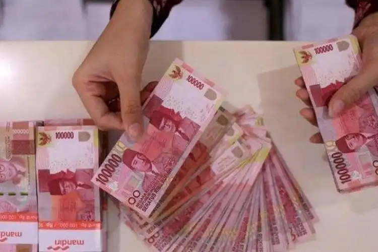 Tri Rismaharini Jadi Mensos Bantuan Langsung Tunai Berubah Total, Gandeng Kantor Pos