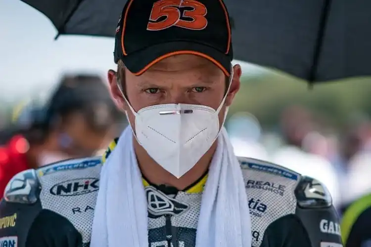Digeser Adik Valentino Rossi di Tim Esponsorama Racing, ke Mana Tito Rabat Pada Tahun 2021?