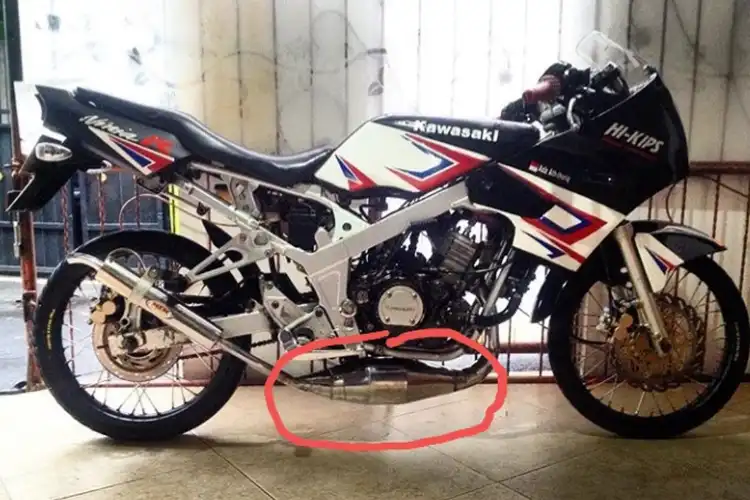 Pernah Lihat Knalpot Motor 2-Tak Kembung Bagian Perutnya? Ternyata Fungsinya Penting Nih