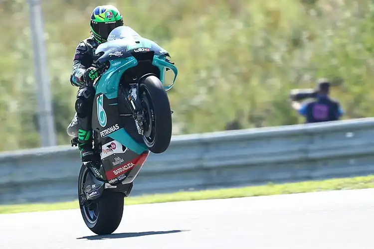Hasil Warm Up MotoGP Prancis 2020, Franco Morbidelli Tercepat, 3 Pembalap Jadi Korban Aspal Dingin