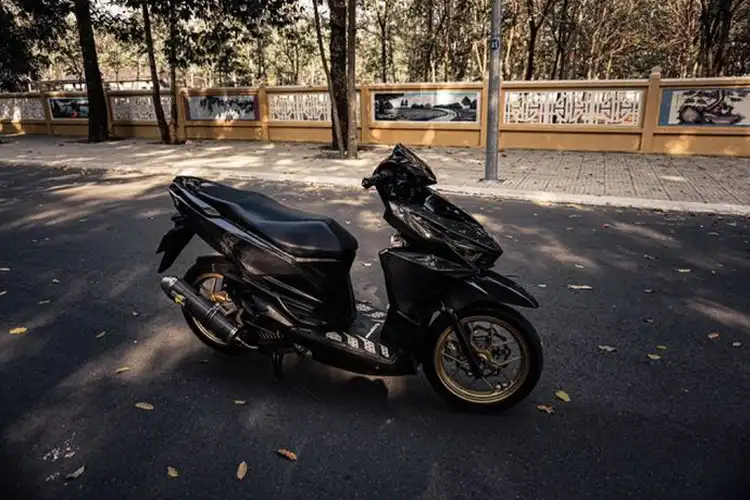 Sangar Abis! Honda Vario 150 Pakai Baju Serat Karbon, Makin Mewah Dipasang Komponen Ini