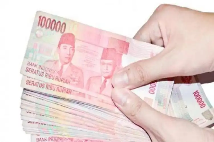 Horee, BLT Rp 1,8 Juta dari Kemendikbud Sudah Cair Buruan Dicek, Lumayan Irit Biaya Bensin Selama 9 Bulan Nih