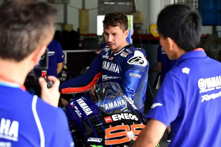Pedas, Ayah Jorge Lorenzo Sebut Yamaha Permalukan Dirinya Sendiri
