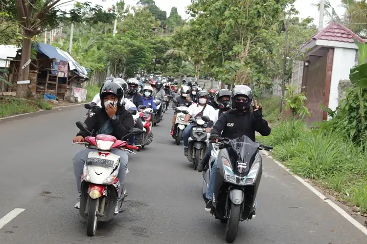 Sunmori Under 125 Ala Kumpulan Bikers di Lampung, Riding Santai Tanpa Arogan