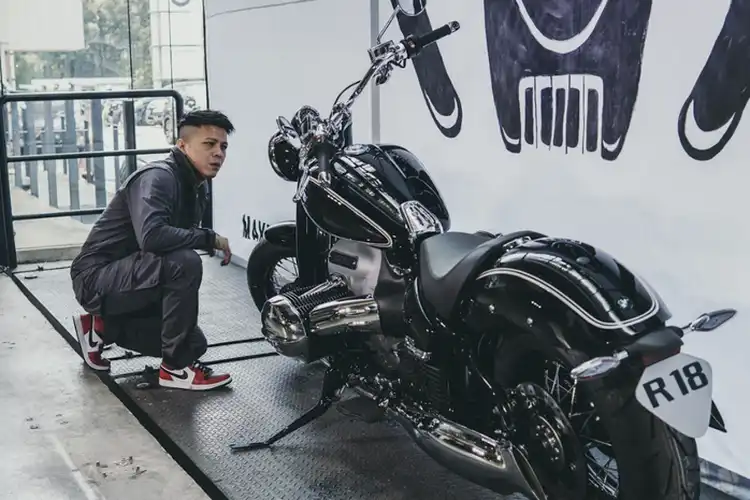 Ariel Noah Punya Motor Rp 1 Miliar, Cerita Disuntik Vaksin Covid-19