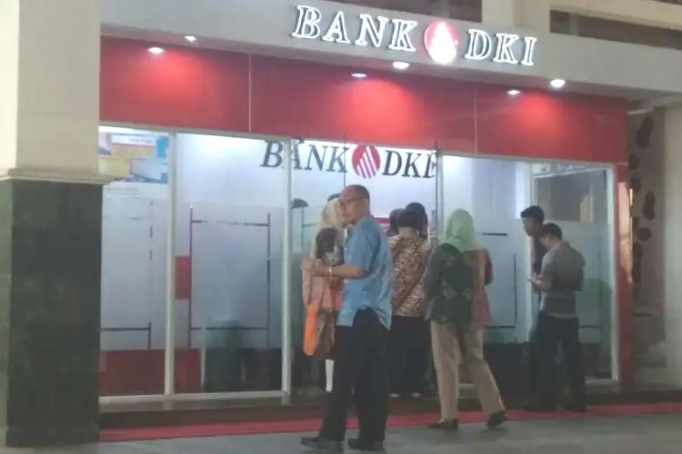 Horeee Penerima Bansos Dikasih ATM dan Buku Tabungan Tanya Pak RT