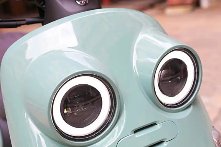 Ada Saudara Yamaha NMAX Mirip Minion, Harganya Mulai Rp 38 Jutaan!