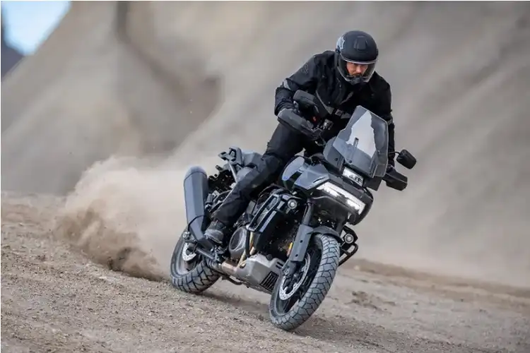 Gak Nyangka Biar Bentuknya Aneh, Motor Baru Harley-Davidson Ini Laris