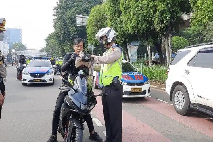 Ratusan Motor Dirazia Imbas Insiden Biker Vs Paspampres, Gak Cuma yang Berknalpot Racing