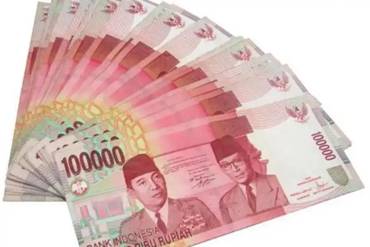 Geger BLT BBM Rp 600 Ribu Ada yang Dipotong, Ganjar Pranowo: Tak Jewer Kalau Ada yang Seperti Itu