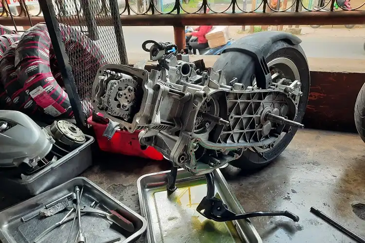 Bensin Pertalite Bahaya Untuk Motor Yang Sudah Bore Up, Beneran Nih?