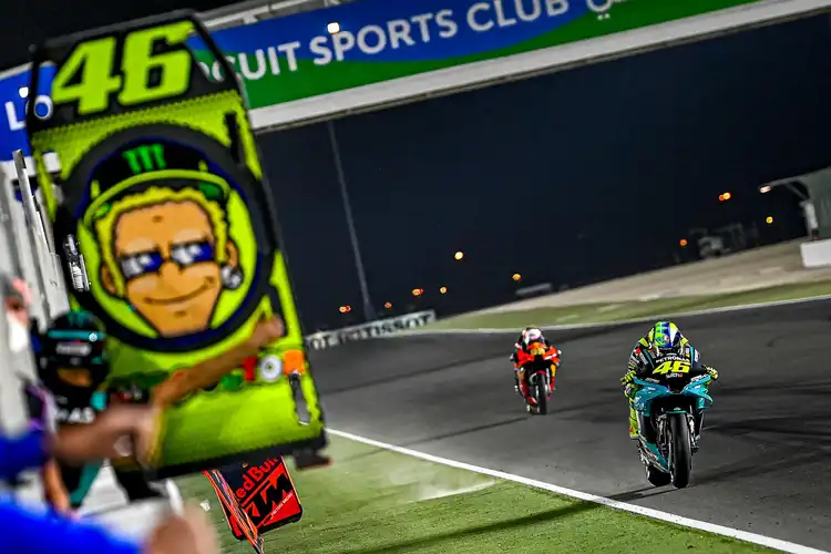 Jorge Lorenzo Sebut Valentino Rossi Telah Mengecewakannya dan Fansnya