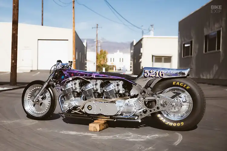 Gokil, Motor Custom Ala Drag Bike Pakai 3 Mesin Honda CB750, Total 2.508 Cc