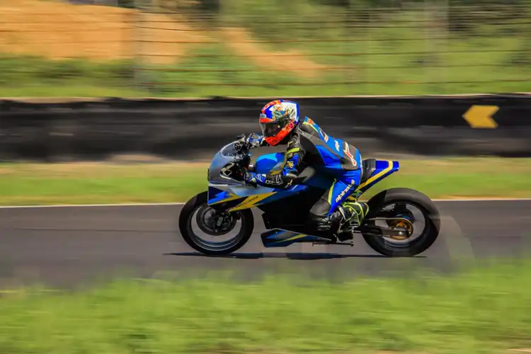Motor Listrik Bikinan Anak Bangsa Jalani Tes Kedua Di Sirkuit Sentul, Tembus Top Speed Segini