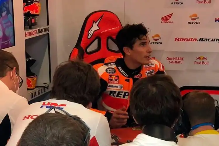Aneh, Marc Marquez Enggak Suka Dengan Holeshot Device Seperti Ducati