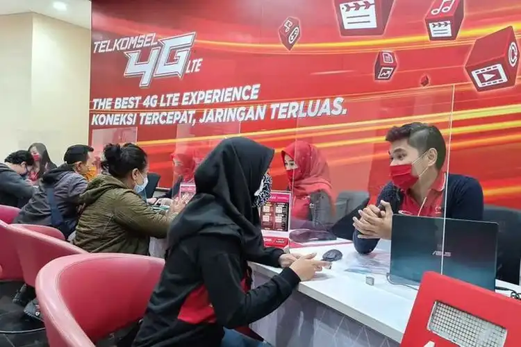 Bagi-bagi Pulsa Telkomsel dan XL Makin Lancar Cuma Lewat SMS atau Dial Up