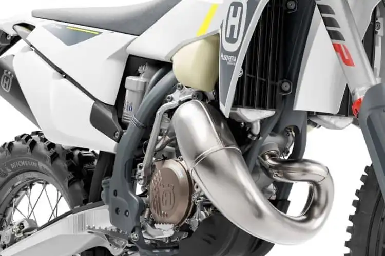 Motor Baru Mesin 2 Tak Masih Ada, Mesin 150 Sampai 300 Cc Injeksi