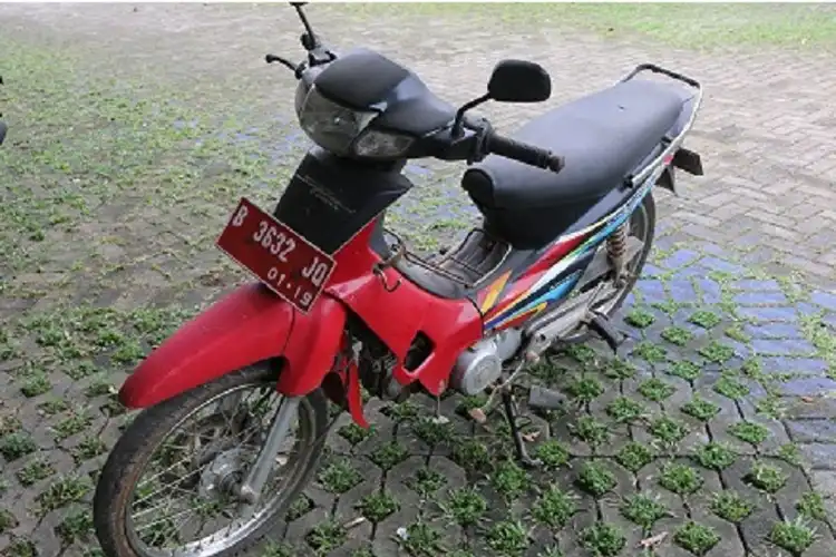 Motor Paling Irit Dilelang Cuma Rp 1,5 Jutaan, STNK dan BPKB Lengkap