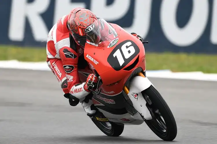 Hasil Race 1 CEV Moto3 Jerez 2021, Pembalap Indonesia Mario Aji Crash