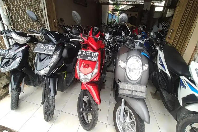 Modal Rp 6 Jutaan Bawa Pulang Motor Bekas, Ada Honda BeAT dan Yamaha Mio