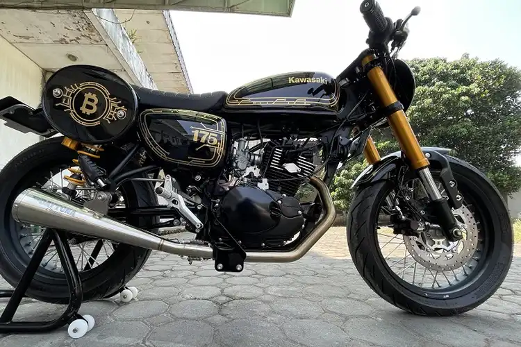 Unik Nih, Modifikasi Kawasaki W175 Konsep Bitcoin Pertama di Indonesia