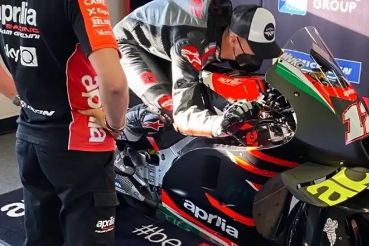 Wow, Maverick Vinales Pamer Tunggangan Baru di Tes MotoGP Misano 2021