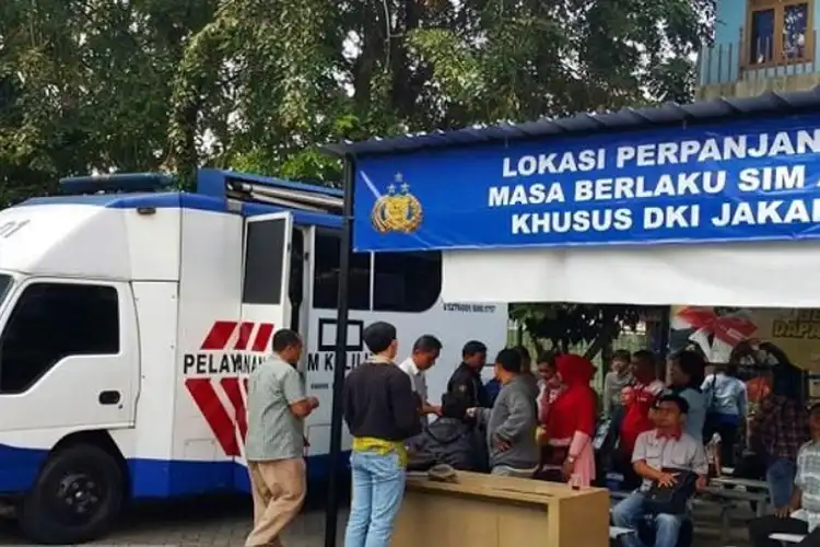 Gak Perlu Capek Antri, Perpanjang SIM Sekarang Makin Gampang Bisa Sambil Ngopi di Rumah
