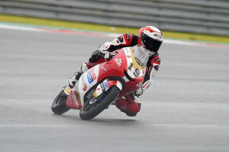 Hasil FP3 Moto3 Emilia Romagna 2021, Andi Gilang Lolos Q2, Posisi Mario Aji Merosot
