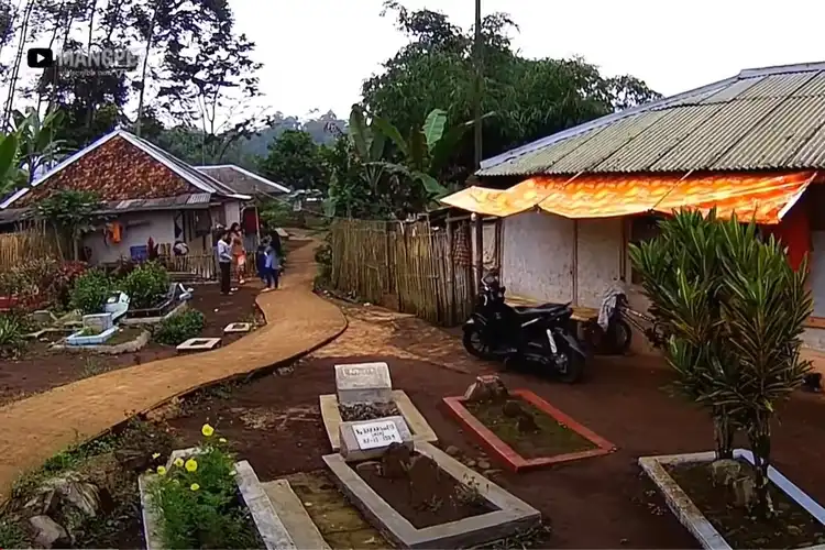 Cerita Kampung Dikelilingi Makam Kuburan, Warga Bongkar Kisah Mistis Tak Terduga Sudah 70 Tahun Tinggal Disana