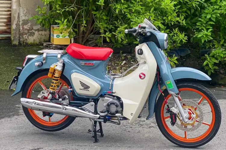 Modifikasi Honda Super Cub C125, Kaki-Kaki Mentereng Bikin Tampilan Mewah